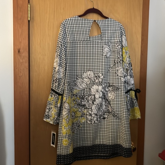 Wesleerose ECI New York Checkered Floral Long Sleeve Sheath Dress Size 14 NWT - Picture 6 of 6